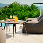 4 Bedroom Awesome In بيت للعطل
