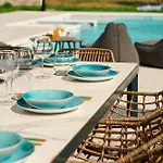 بيت للعطل 4 Bedroom Awesome In